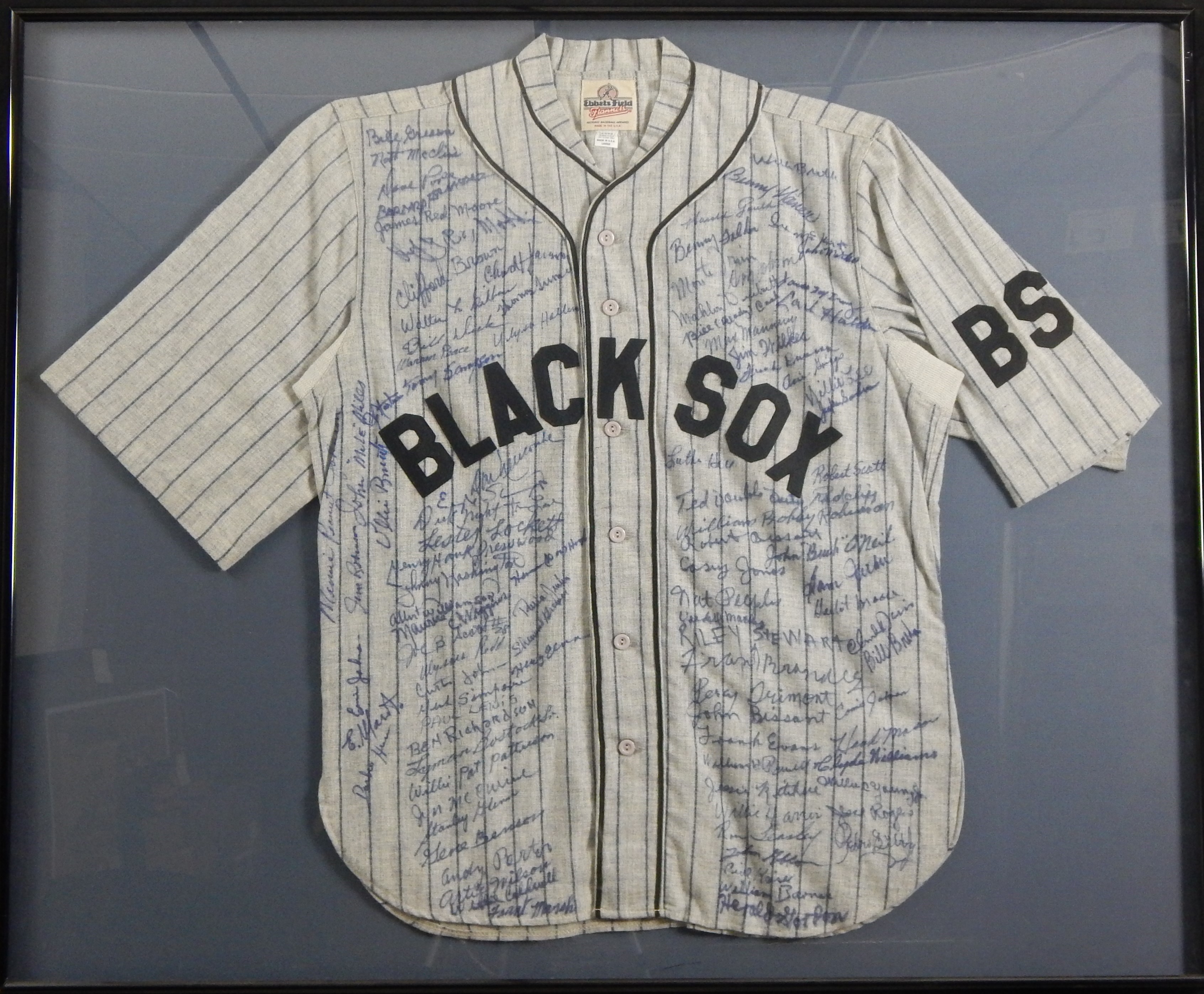 Baseball Autographs - Negro Leaguers Black Sox Signed Jersey (90+ signatures)