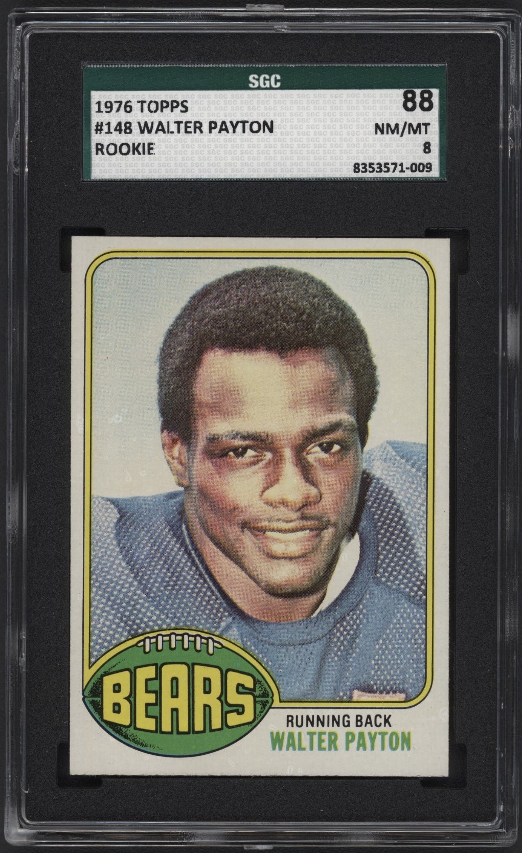 Baseball and Trading Cards - 1976 Topps Football Complete Set (528) with Walter Payton RC SGC 88
