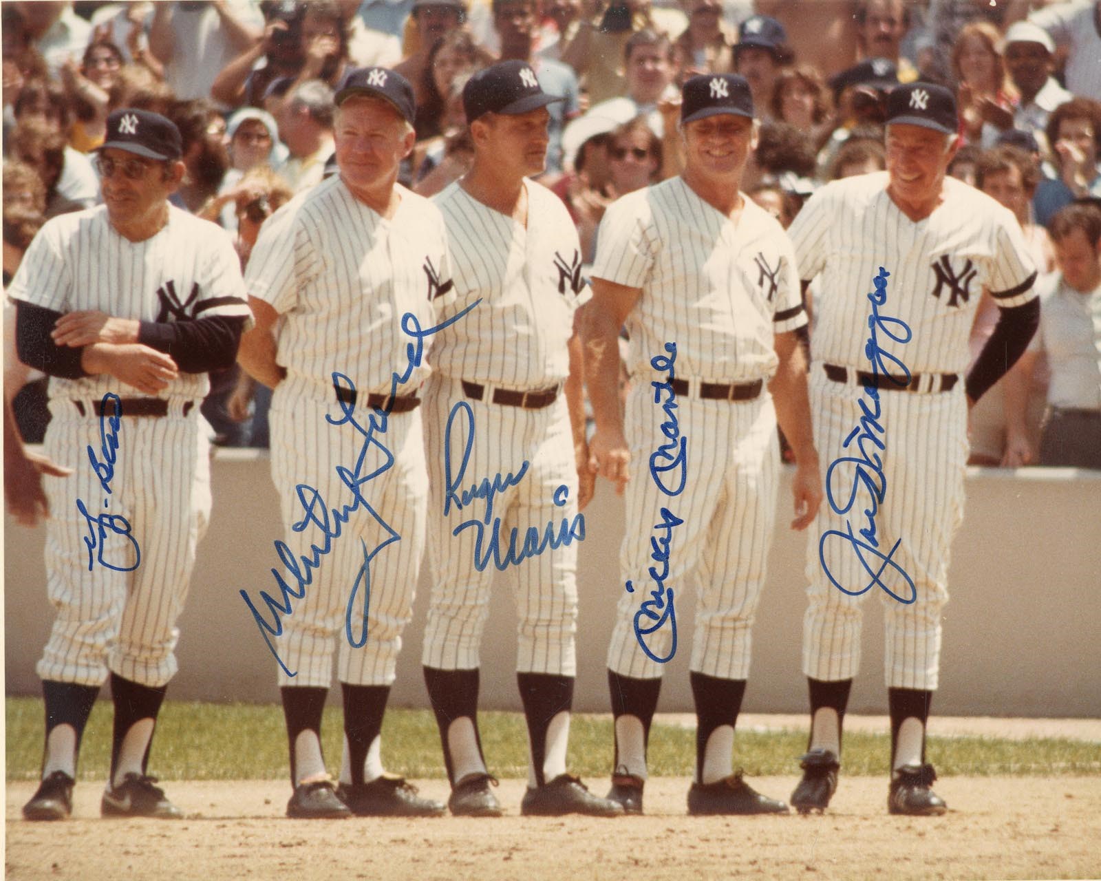 yankee-legends-signed-old-timers-day-photograph-w-mantle-maris-psa