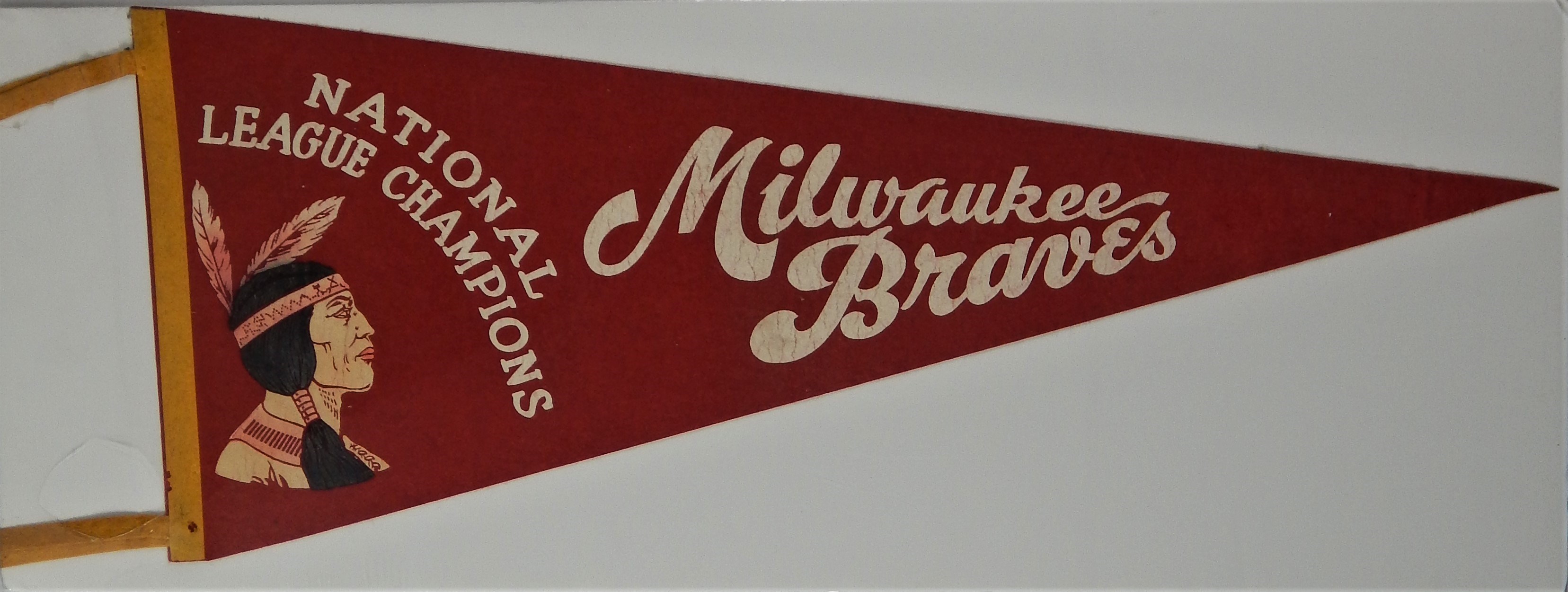 Baseball Memorabilia - 1957-58 Milwaukee Braves Pennant
