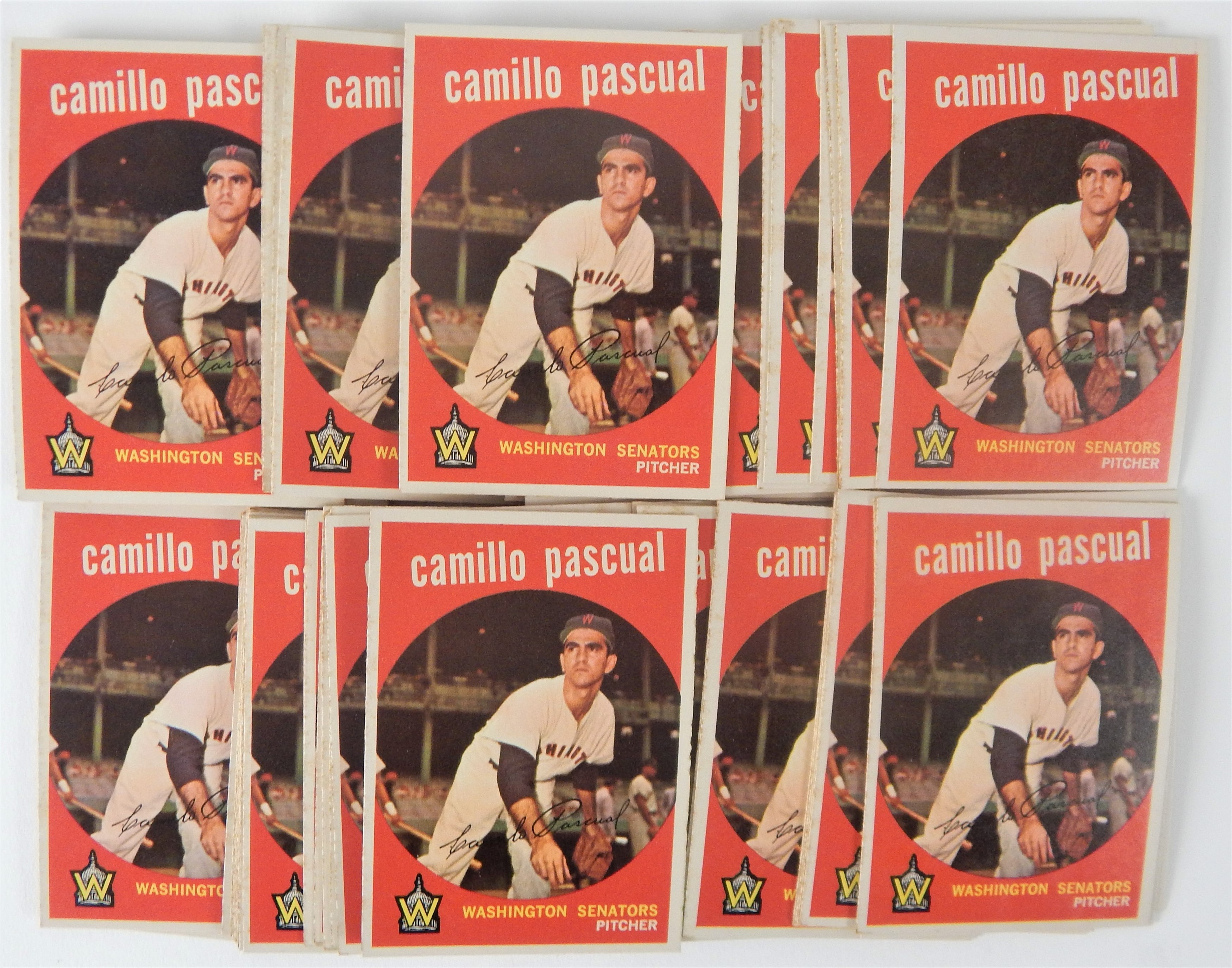 Baseball and Trading Cards - 1959 Topps #413 Camilo Pasqual Lot of 75
