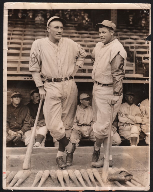 Baseball Photographs - 1933 Jimmy Foxx & Chuck Klein "Leading Batsmen" Type 1 Photo