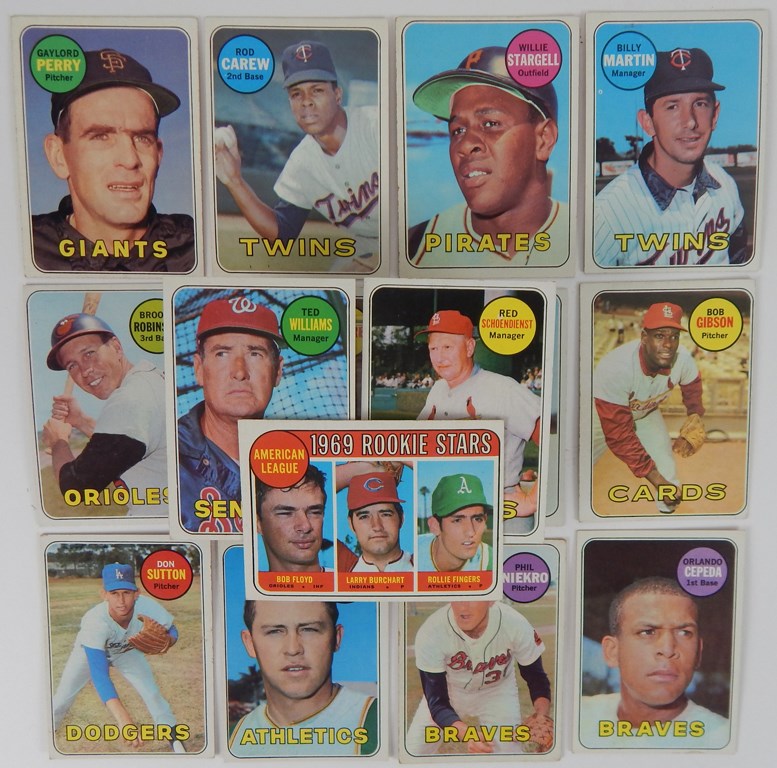 Baseball and Trading Cards - 1969 Topps Baseball Partial Set (551)
