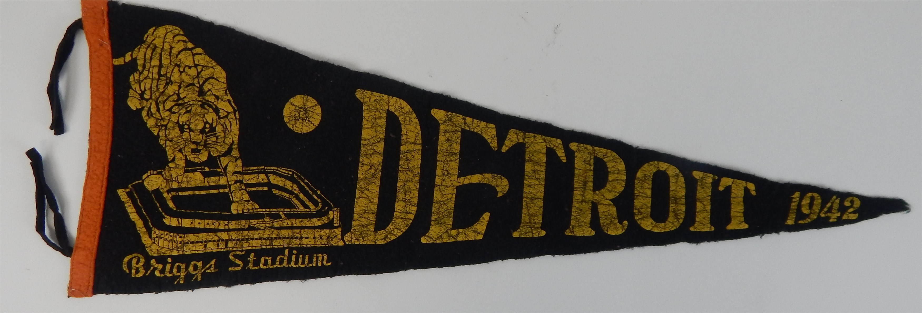 Baseball Memorabilia - Very Rare 1942 Detroit Tigers Dated Pennant