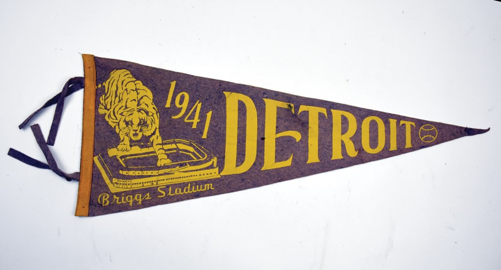 Ty Cobb and Detroit Tigers - Very rare 1941 Detroit Tigers Dated Pennant