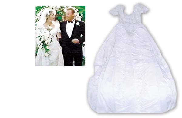 - Six Million Dollar Man/The Bionic Woman Wedding Gown Worn by Lindsay Wagner