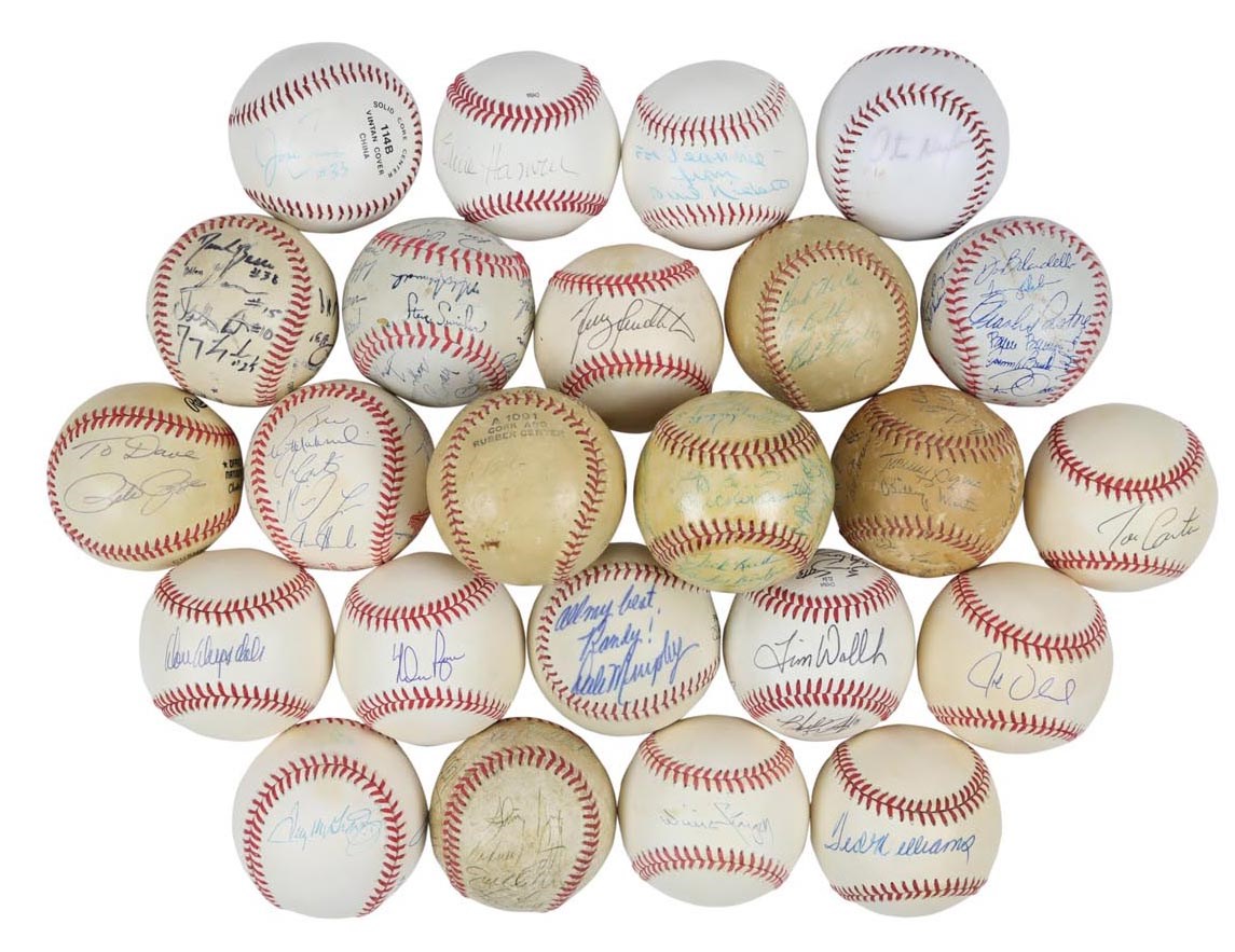 Baseball Autographs - Signed Baseball Collection w/1962 World Champion Yankees Team (20+)