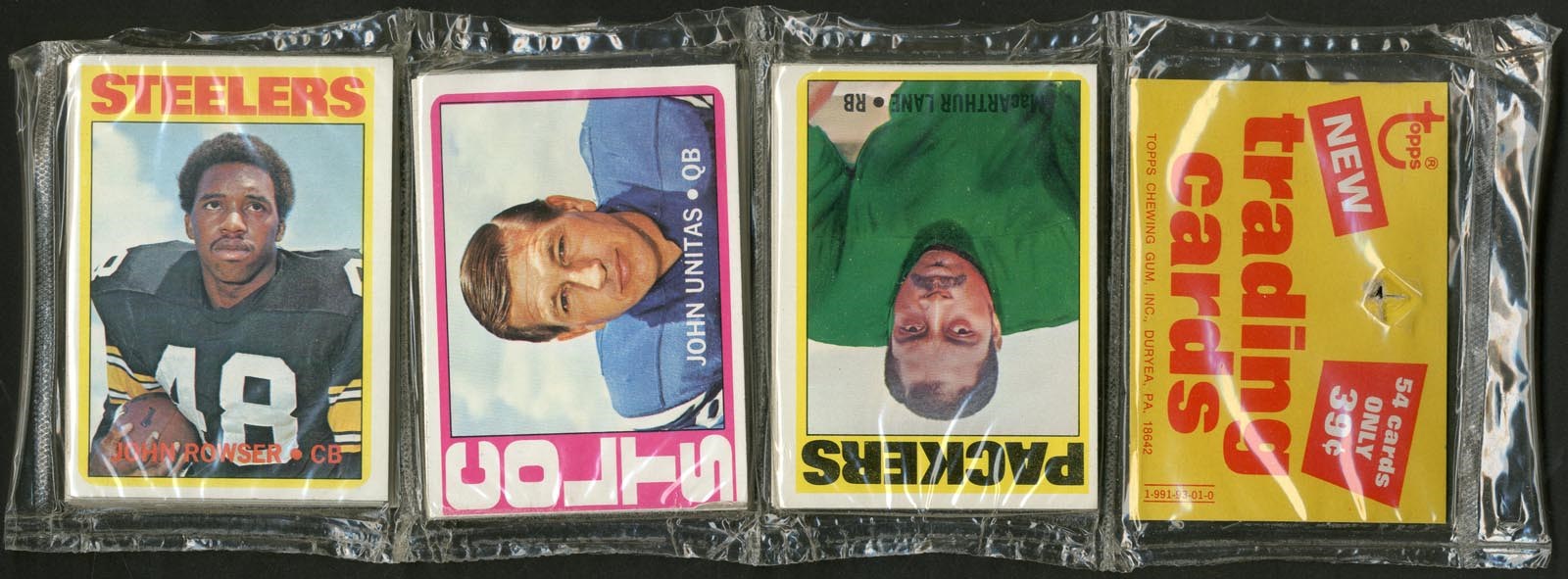 Baseball and Trading Cards - 1972 Topps Football Series 2 Unopened Rack Pack with Unitas on Top