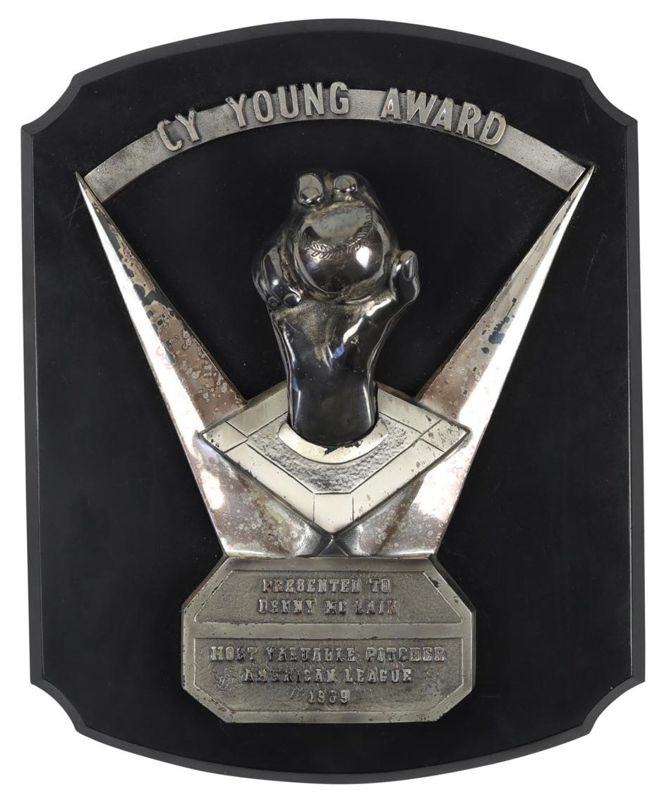 Sports Rings And Awards - 1969 Denny McLain Cy Young Award