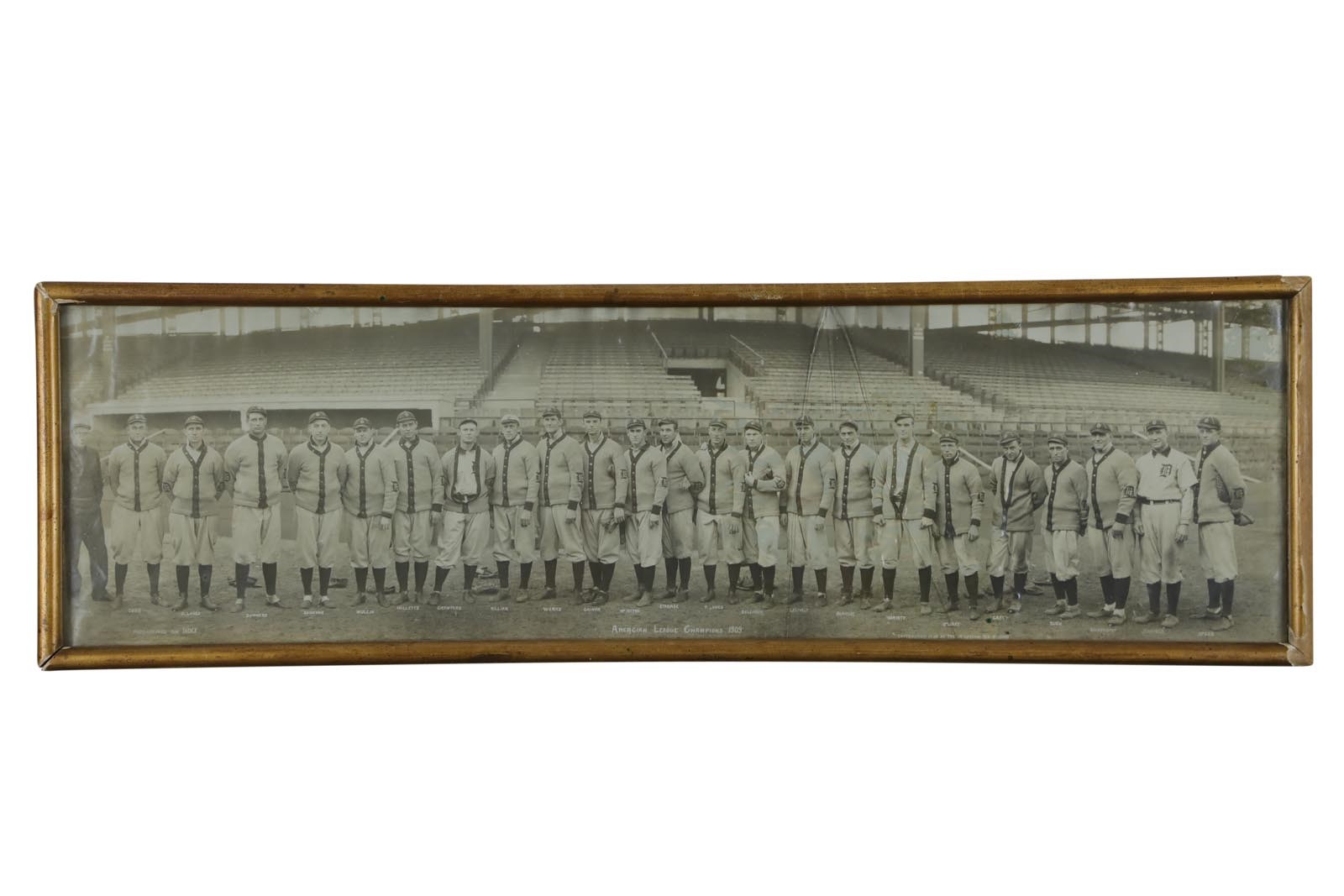 - 1909 A.L. Champion Detroit Tigers Panoramic Photograph