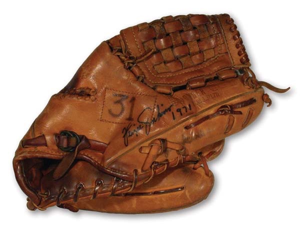 Baseball Equipment - 1971 Fergie Jenkins Game Worn Glove