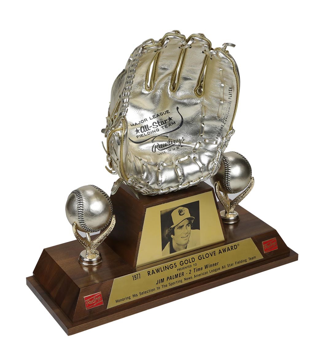 Sports Rings And Awards - 1977 Jim Palmer Rawlings Gold Glove Award