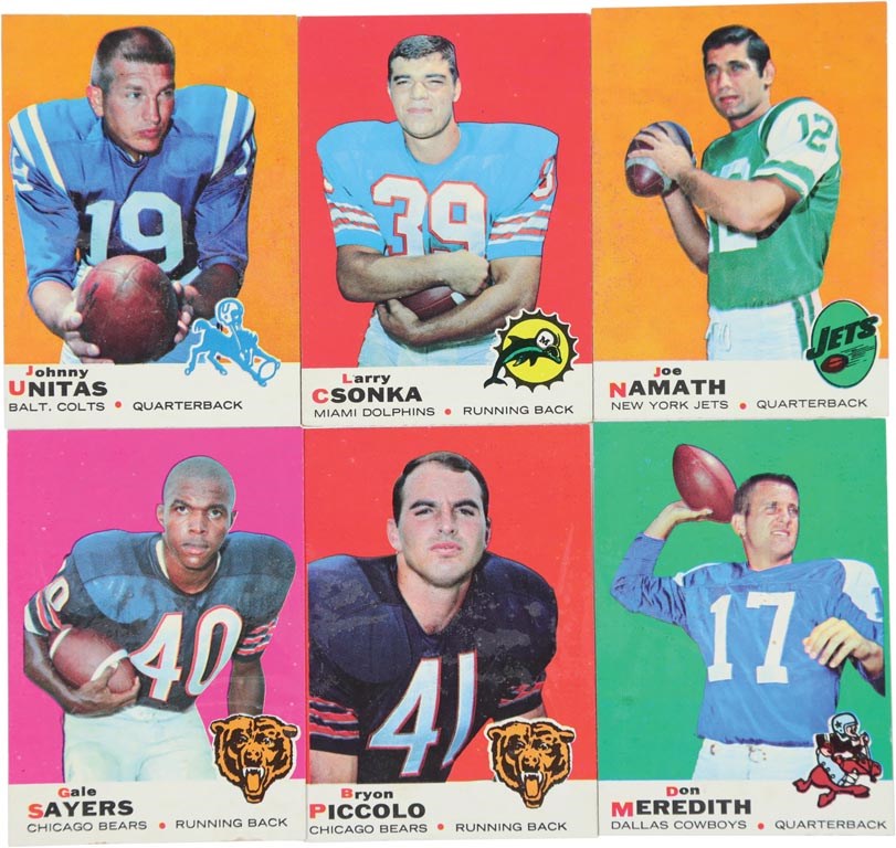 Football Cards - 1969 Topps Football Cards Hoarder Lot of 30 w/Namath & Unitas