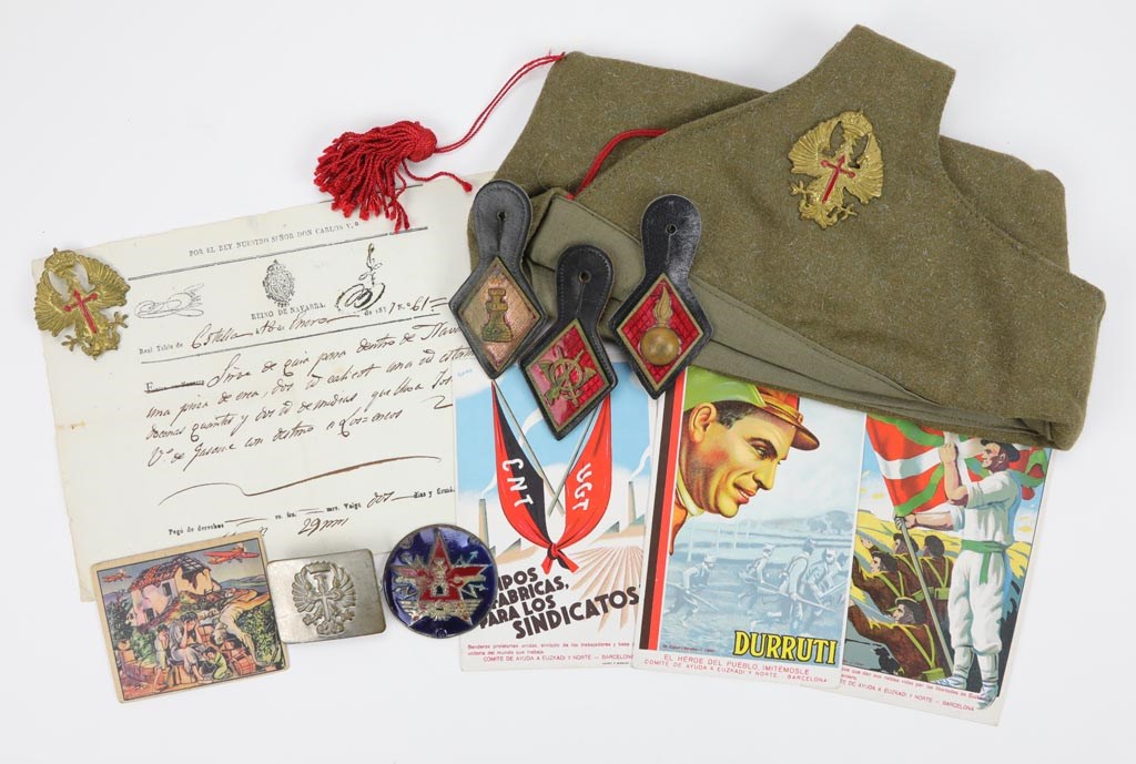 - Collection of Spanish Militaria