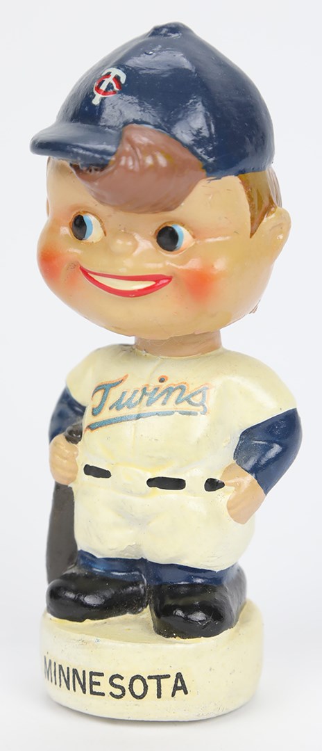 - 1960s Boy Face Minnesota Twins Miniature Nodder