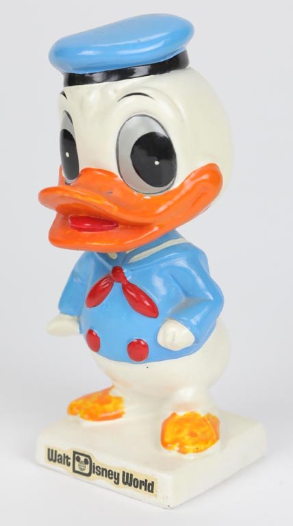 1970s Donald Duck Disney Cartoon Nodder