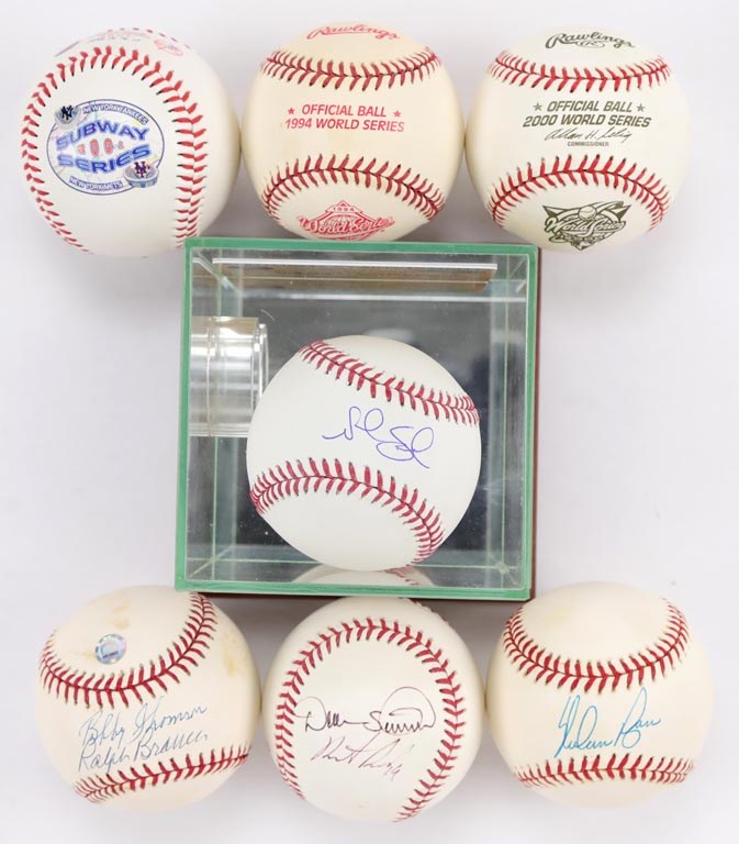 Baseball Memorabilia - Grouping of Signed and Unsigned Basballs (7)