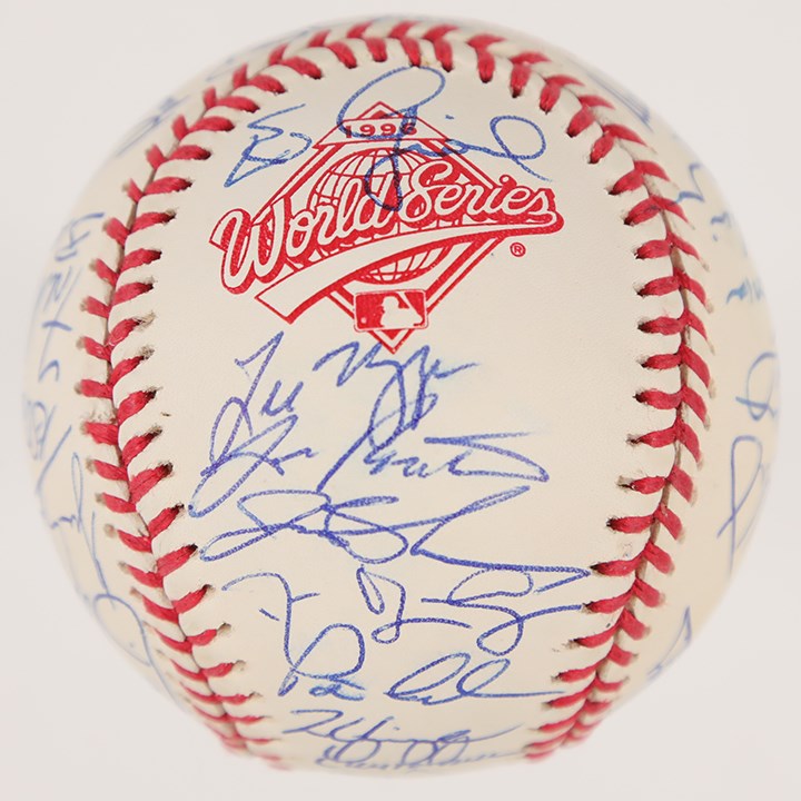 Baseball Autographs - 1996 Atlanta Braves NL Champs Autographed Ball