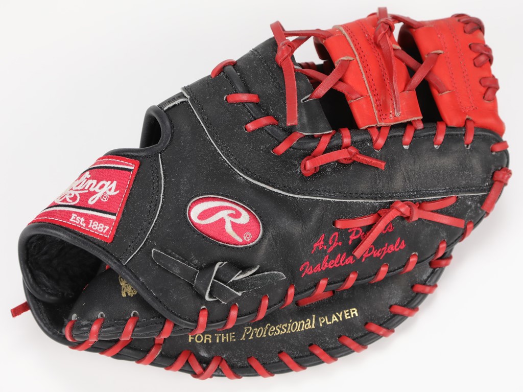 - Circa 2005 Albert Pujols Game Issued Fielders Glove