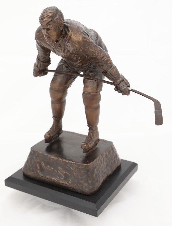 Bobby Orr And The Boston Bruins - Bobby Orr Bronze Statue by Rick Monrotus