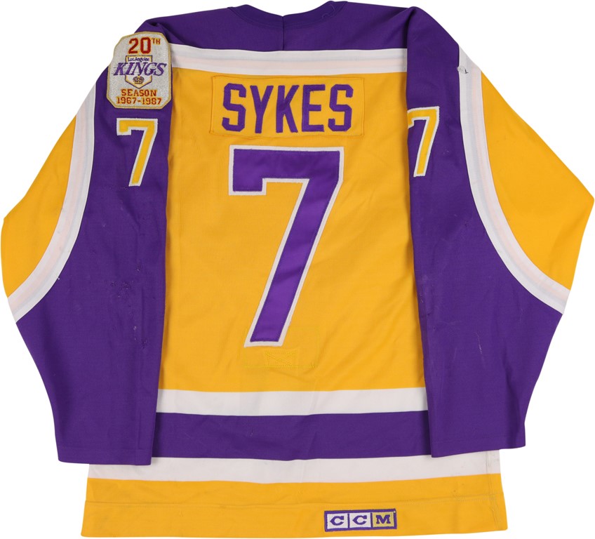 - 1986-87 Phil Sykes Los Angeles Kings Game Worn Jersey