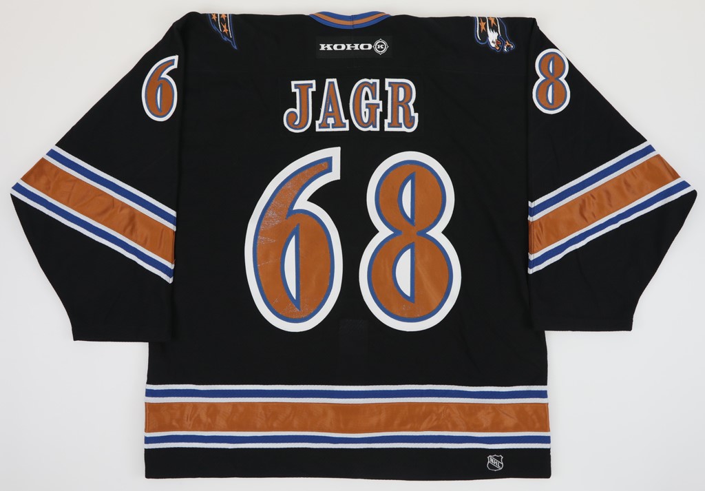 - 2001-02 Jaramir Jagr Washington Capitals Game Issued Jersey with 9-11 Patch