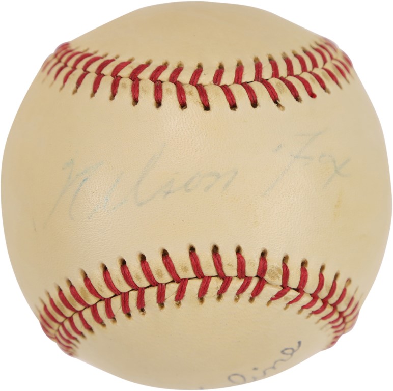 - Nellie Fox Single Signed Baseball (PSA)