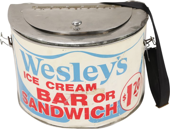 Baseball Memorabilia - 1960s Olympia Stadium Detroit Red Wings Ice Cream Vendor