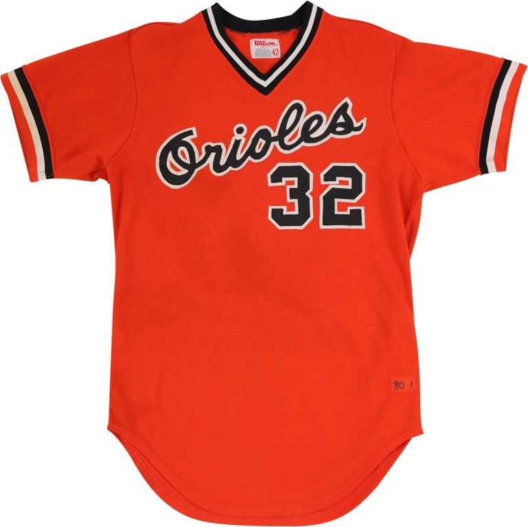 GU Pinstripe Jersey #5 Mitchell 2022