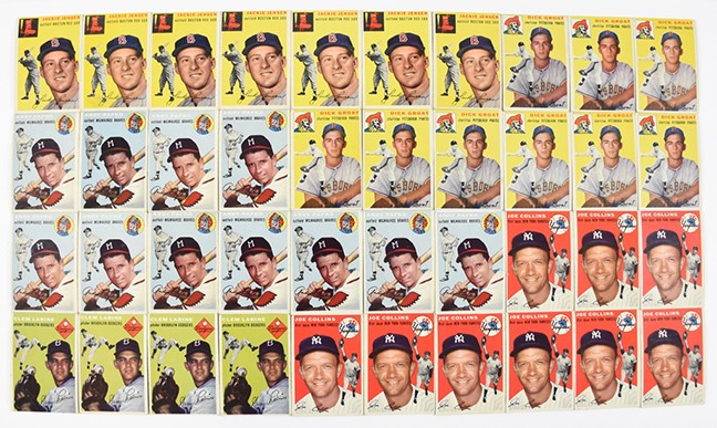 - 1954 Topps Baseball Lot (454)
