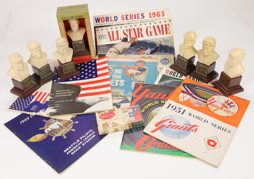 Baseball Memorabilia - Vintage Baseball Autograph & Memorabilia Collection