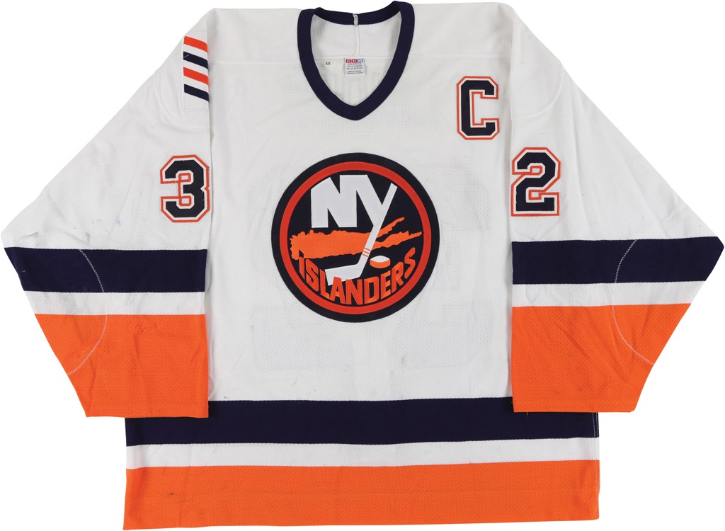 - 1998-99 Trevor Linden New York Islanders NHL Game Worn Jersey