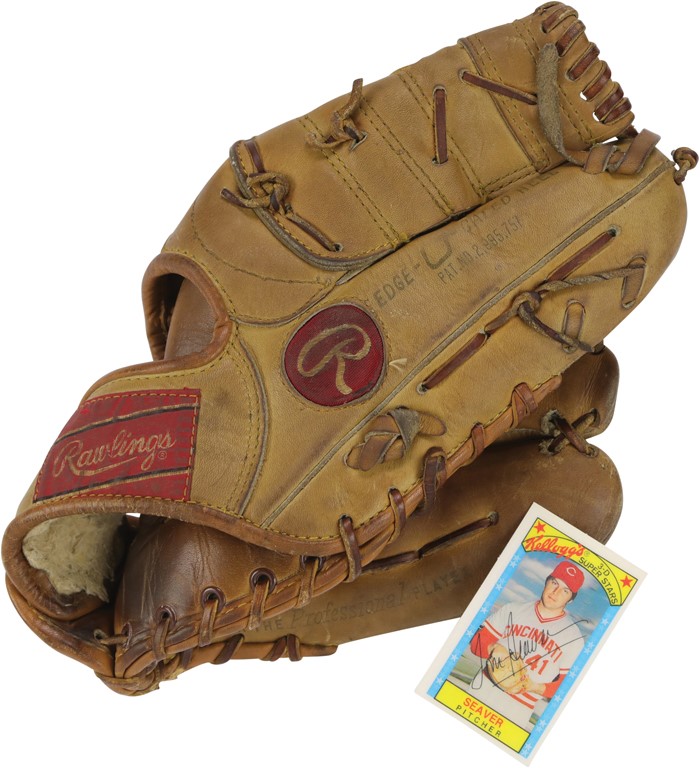 Circa 1978 Tom Seaver Cincinnati Reds Game Used Glove (Photo-Matched)