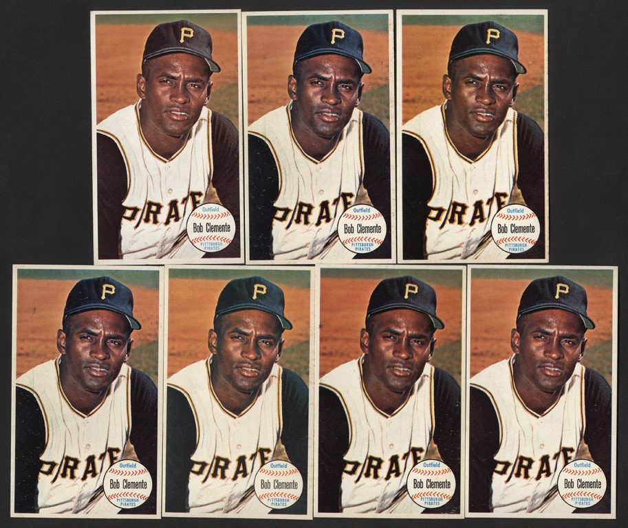 Baseball and Trading Cards - 1964 Topps "Giants" Roberto Clemente Baseball Card Collection (548)