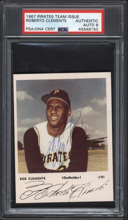 - Autographed 1967 Pittsburgh Pirates Team Issue Roberto Clemente PSA NM-MT 8 Auto