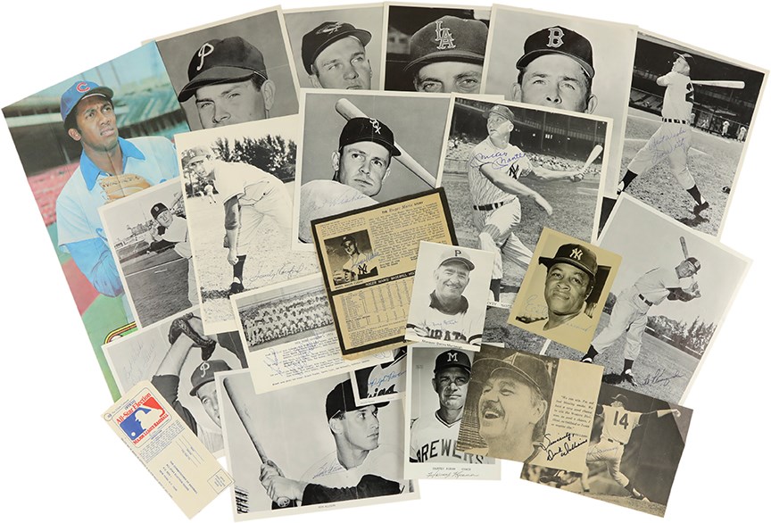Baseball Hall of Famers and Stars Autograph Collection with Mantle & Maris (28)