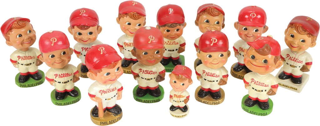 - Fine Collection of MLB Philadelphia Phillies Bobble Heads (13)