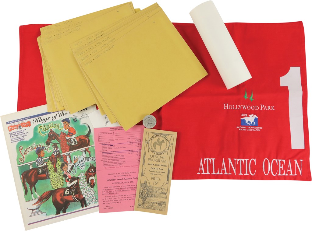 Miscellaneous Horse Racing Items (8)