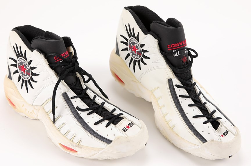 Basketball - December 17, 1997 Dennis Rodman Chicago Bulls Game Worn Sneakers - "Last Dance" Season (Photo-Matched)