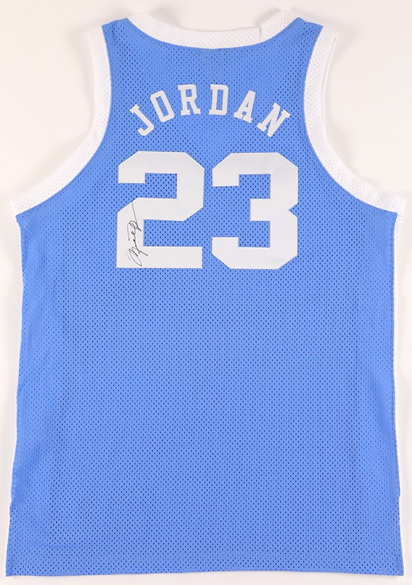 Basketball - Michael Jordan Signed University of North Carolina Tar Heels Jersey (JSA)