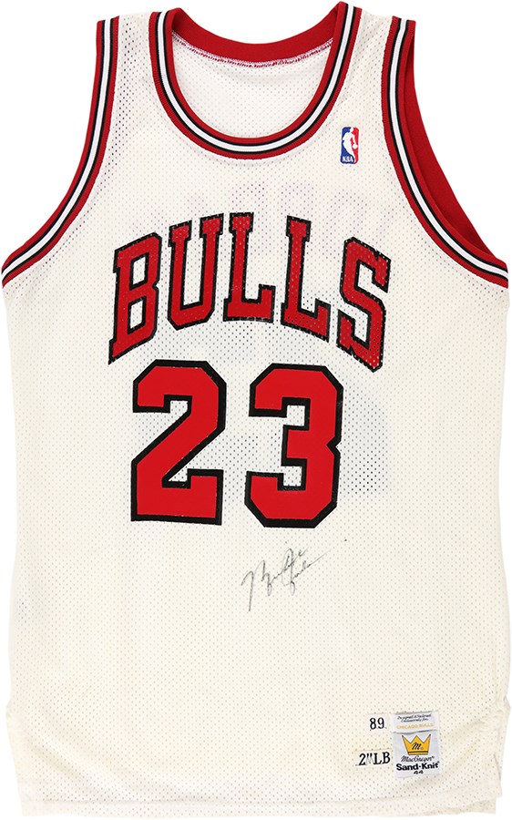 - 1989-90 Michael Jordan Chicago Bulls Game Worn Jersey - Purchased at 1990 Charity Auction with Provenance (MEARS A10)